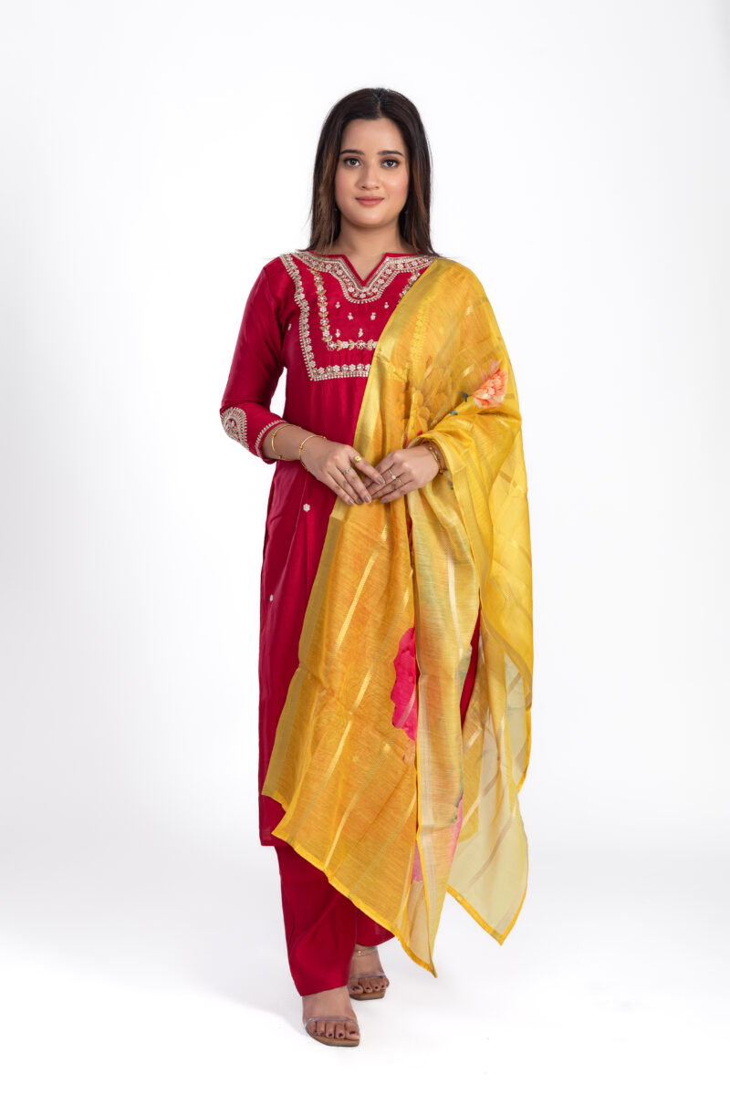 Ethnic Motifs Embroidered Regular liva kurta with Trouser & Organza Duppata-LBA-027