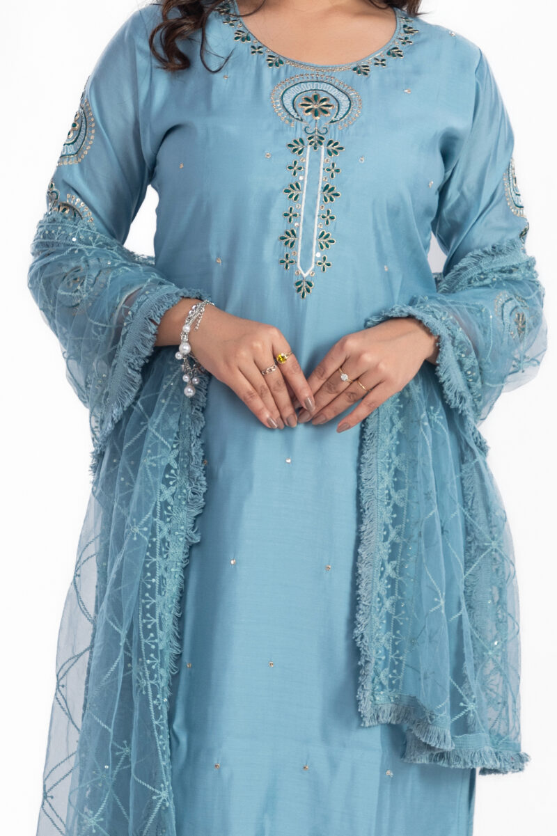 Roman Silk Embroidered Kurta Set with Pant & Organza Dupatta LBA-022 - Image 5