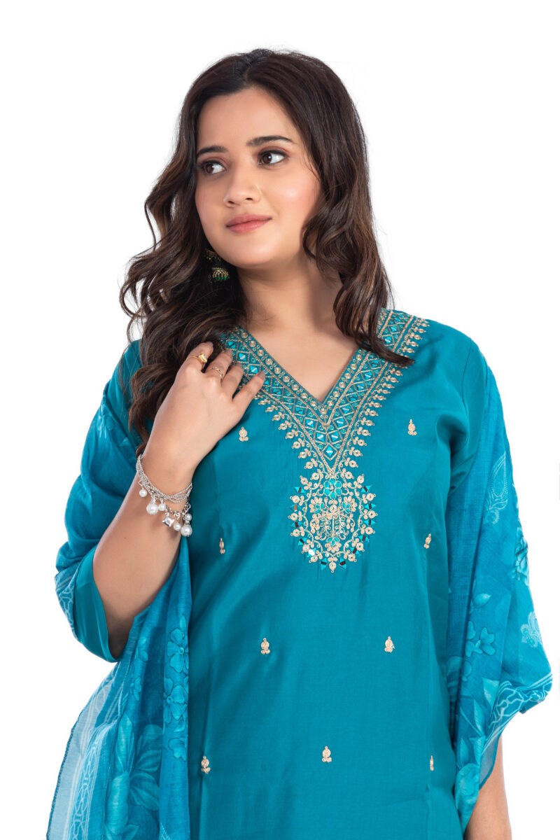 Women's Roman Silk Embroidered Kurta Set with Cotton Dupatta LBA-010 - Image 3