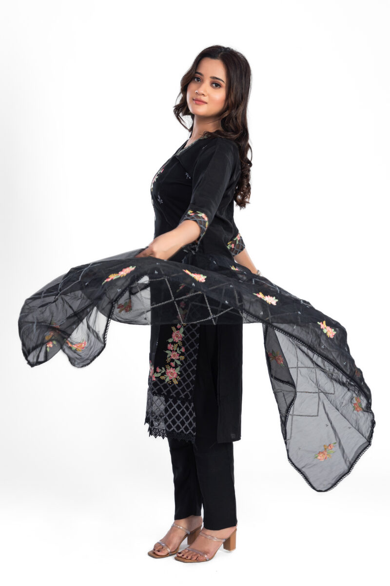 Black Viscose Silk Kurta Pant Set with Organza Dupatta LBA-013 - Image 5
