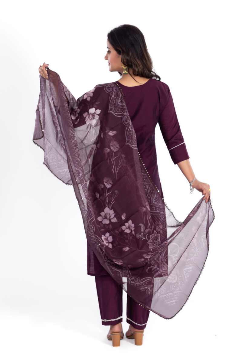 Embroidered Kurta Pant Set With Dupatta For Women LBA-002 - Image 5