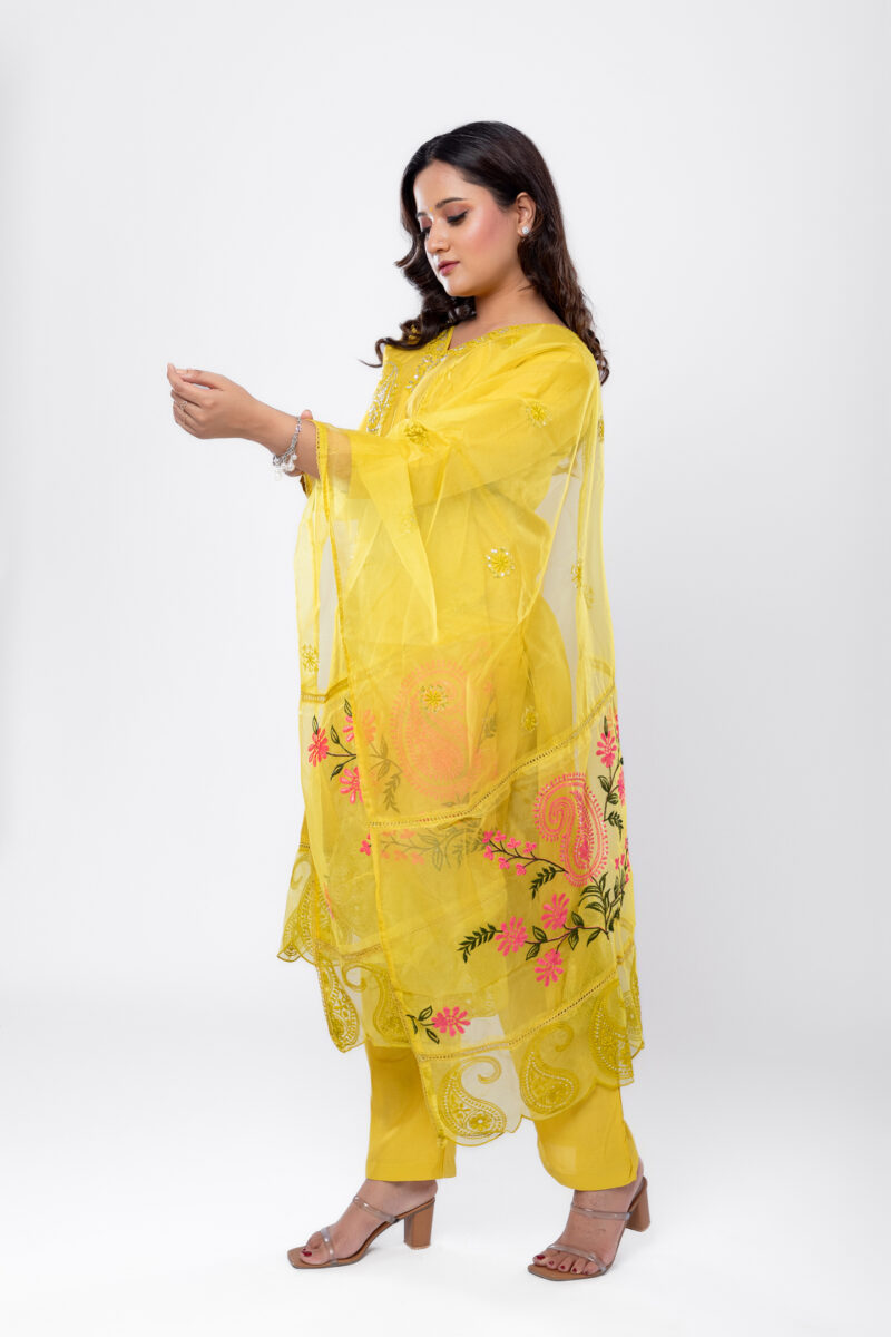 Label by Anusha Women’s Roman Silk Kurta Pant Set with Organza Dupatta – Yellow (LBA-056)