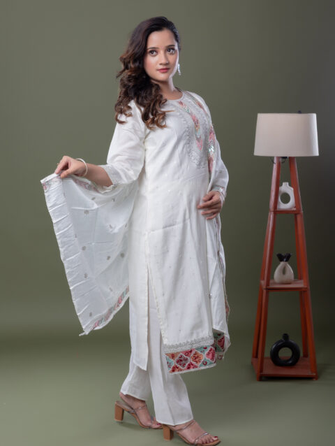Label by Anusha Women’s Floral Yoke Embroidered Sequinned Kurta with Trousers & Dupatta – White (LBA-064)