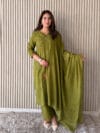 Green Gamthi Embroidered Straight Kurta Pant Set with Cotton Dupatta