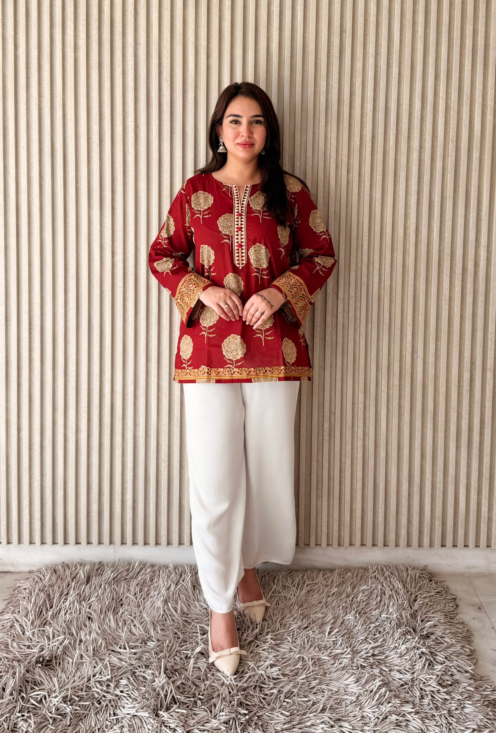 LABEL BY ANUSHA Maroon Embroidered Cotton Straight Short Kurti