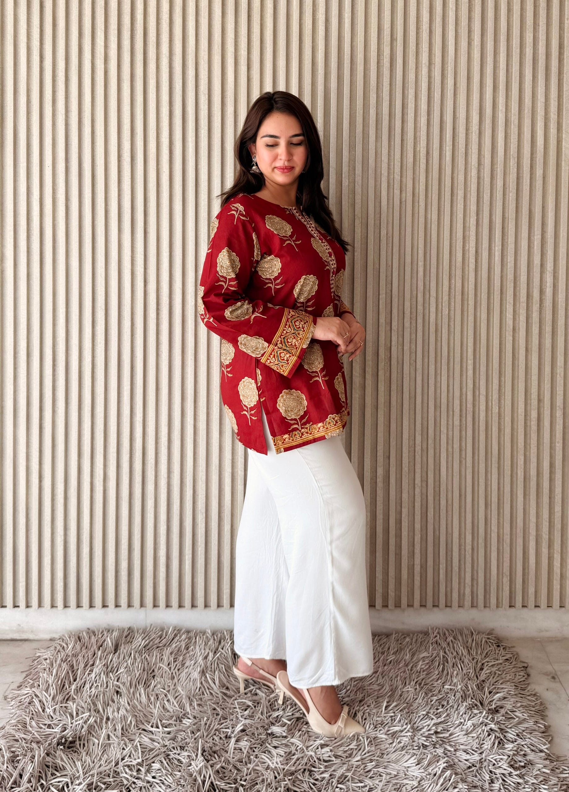 LABEL BY ANUSHA Maroon Embroidered Cotton Straight Short Kurti