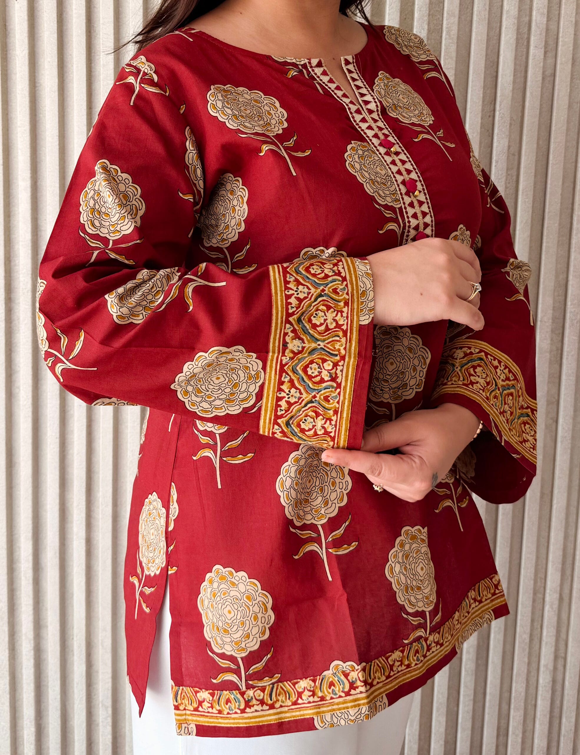 LABEL BY ANUSHA Maroon Embroidered Cotton Straight Short Kurti