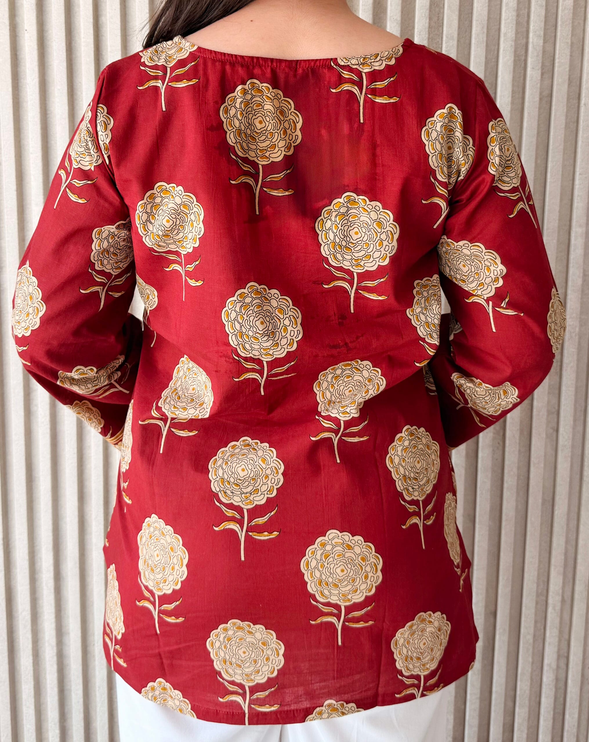 LABEL BY ANUSHA Maroon Embroidered Cotton Straight Short Kurti